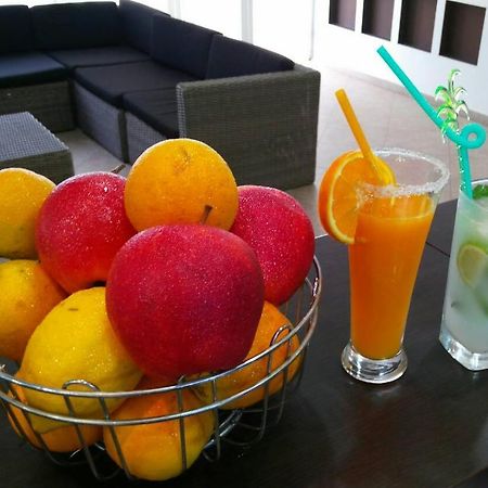 Glicinia Hotel Golden Sands Bagian luar foto