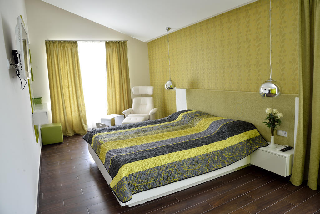 Glicinia Hotel Golden Sands Ruang foto