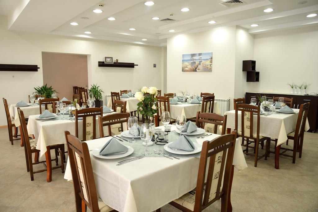 Glicinia Hotel Golden Sands Bagian luar foto
